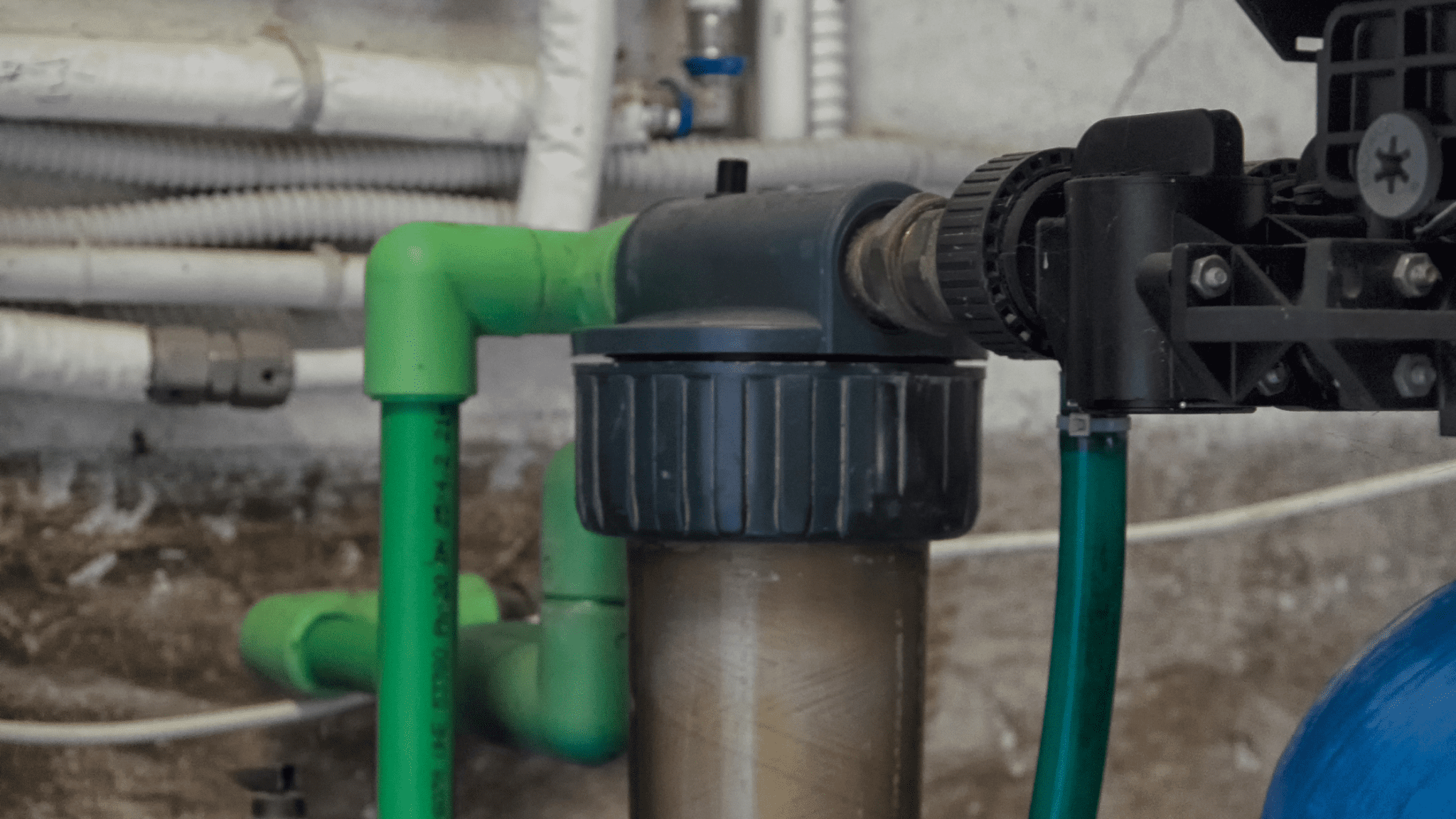 Effortlessly Cleaning Your Water Softener Resin Bed